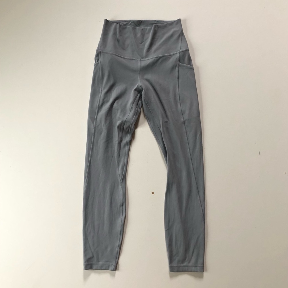 Lululemon leggings in grey